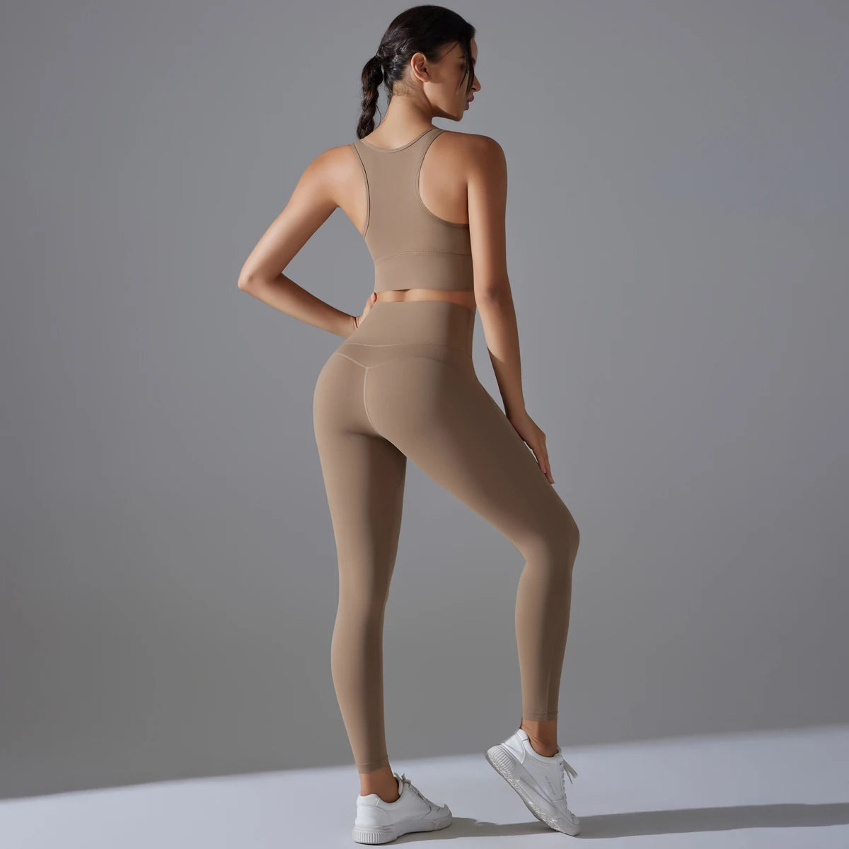 Women's Yoga Set With Crop Top And Running Pants Sportswear